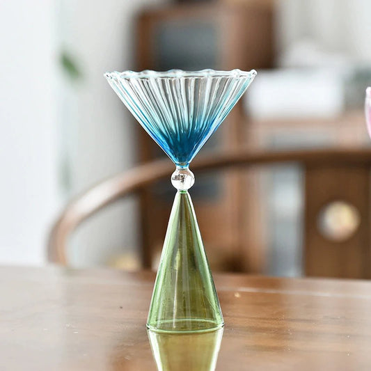 TWIST - Handblåsta cocktailglas i olika färger(old)